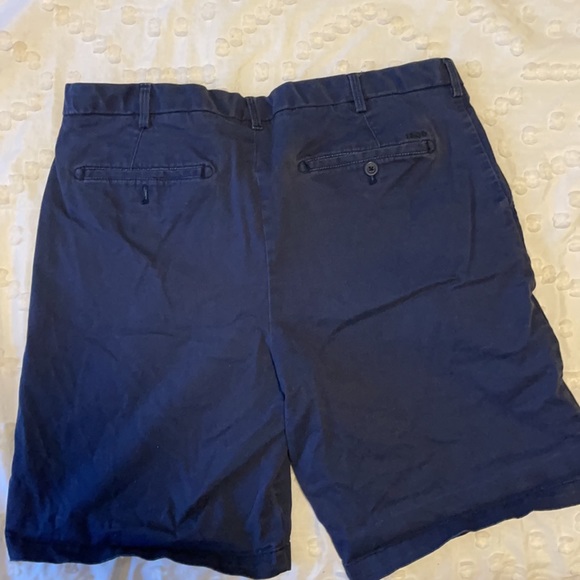 IZOD Navy Shorts - Picture 3 of 4